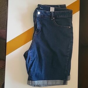 Jean shorts size 18w #40